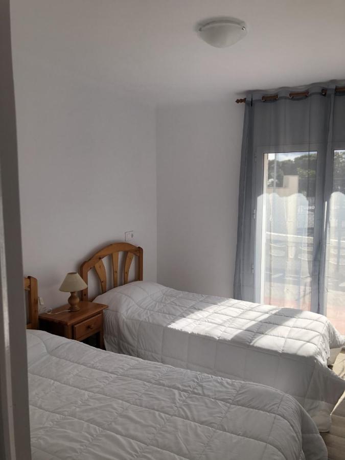 Apartament Planta Baixa Amb Jardi I Vistes Al Mar Llança Zewnętrze zdjęcie