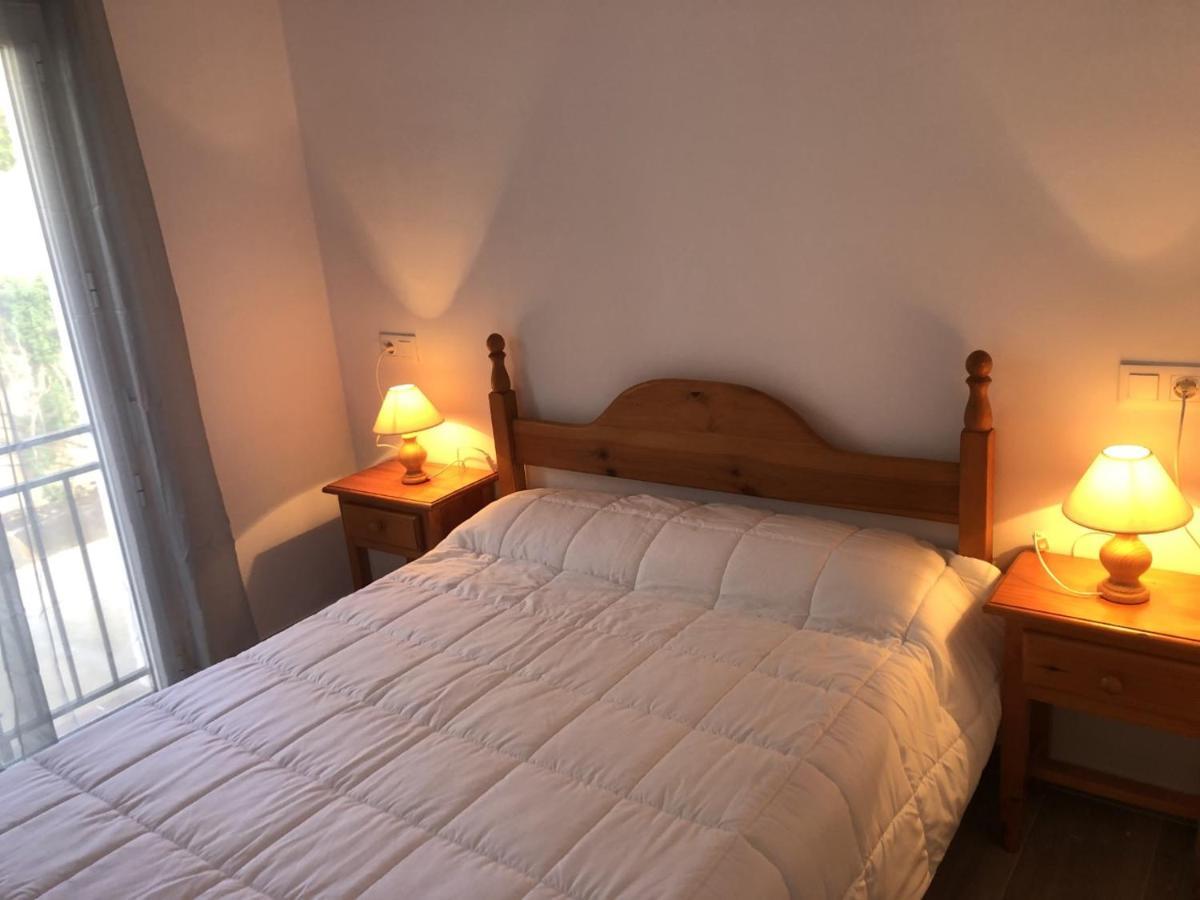Apartament Planta Baixa Amb Jardi I Vistes Al Mar Llança Zewnętrze zdjęcie